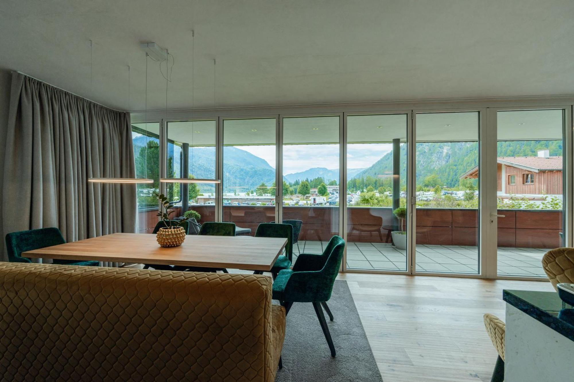 Ferienwohnungen Karlingerhof Am See อาเคนเคียร์ค ภายนอก รูปภาพ